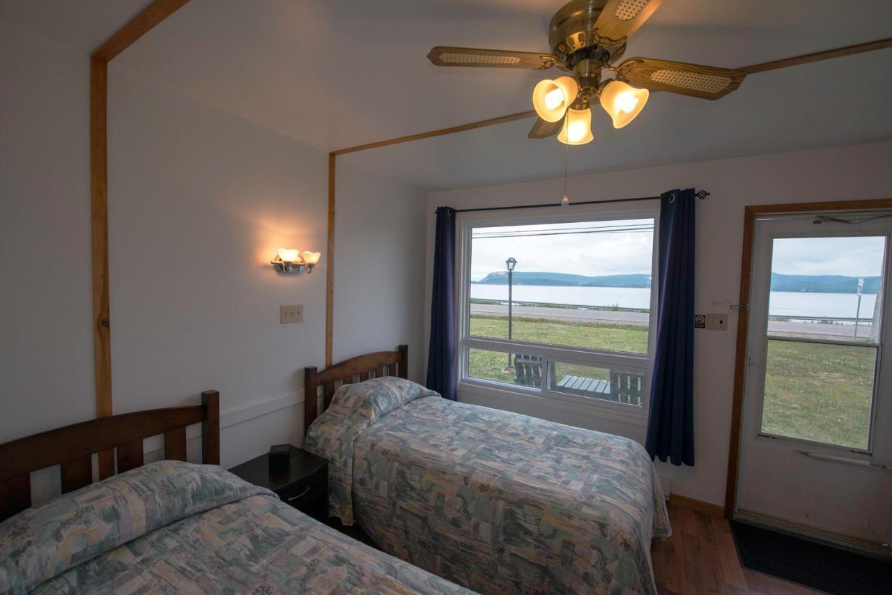 Sea Breeze Motel Ingonish Extérieur photo