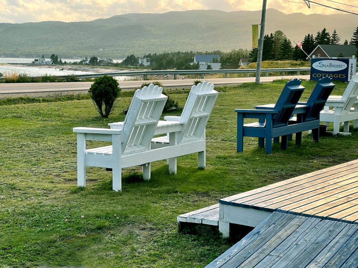 Sea Breeze Motel Ingonish Extérieur photo